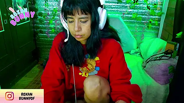 Chatroom XXX en direct de Roxanbunny1