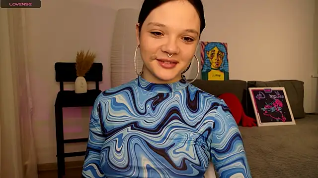 Sweety_cheeky: онлайн-секс-чат