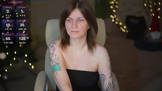 TinaMelt Chat XXX in diretta