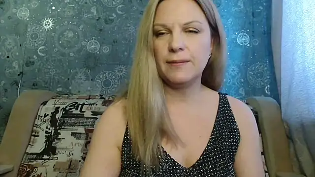 BlondeFoxのウェブカメラショー