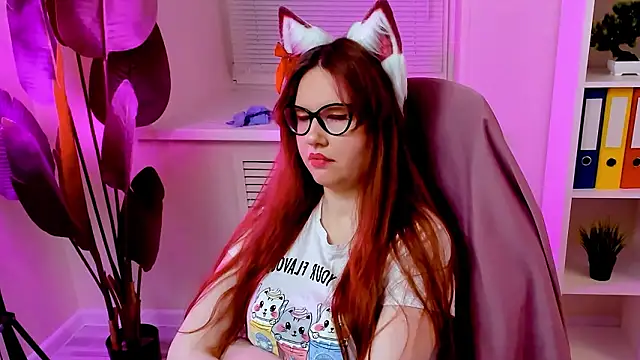 Онлайн чат XXX CarolGiggly