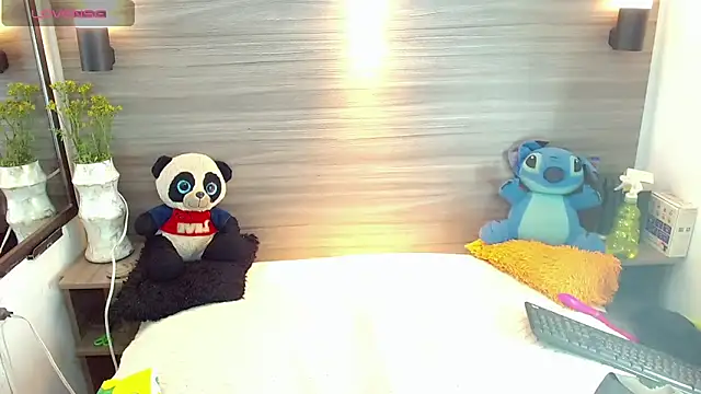 Вебкам-шоу natashaislerxxx