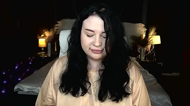 SerahMirabeli élő XXX-chatje