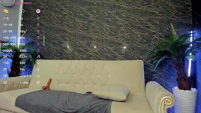 Maya_Lisa élő XXX-chatje