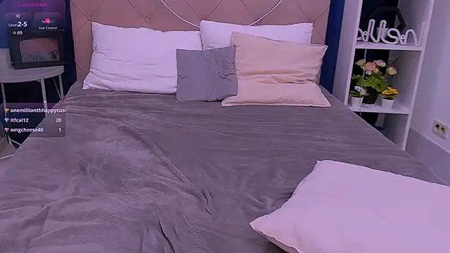 แชท XXX สดของ Janie_JJ_Curvie