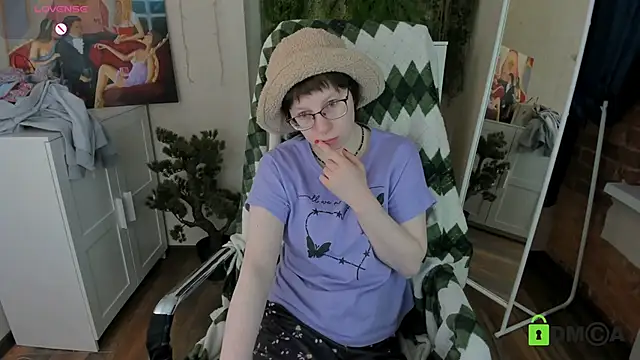 Melissa_Wells: онлайн-секс-чат