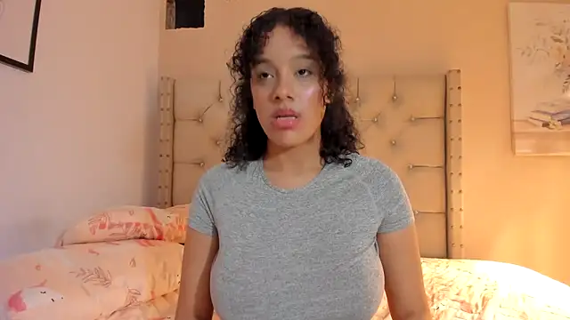 vanesasexyhot21: онлайн-секс-чат