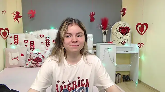 Chatroom XXX en direct de TinaRedly