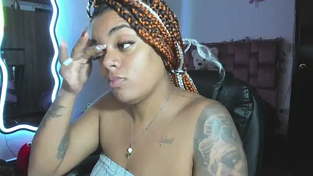 ladyrd1 现场XXX聊天