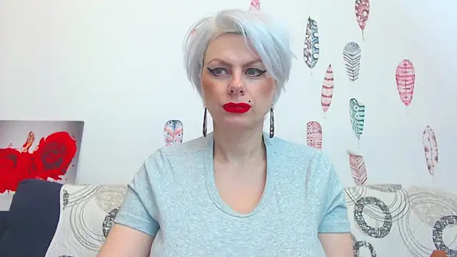 Živý XXX chat Playful_Goldie_WOW__