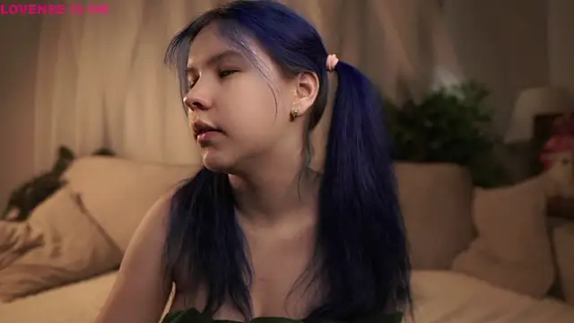 ElizSpieth Adlı Modelin Canlı XXX Sohbeti