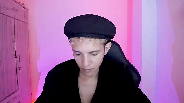 Chat XXX en directo de tylernova