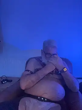 Chat XXX en directo de LeatherSdaddy