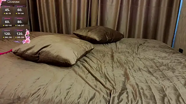 VinnieMaida's Live XXX Chat