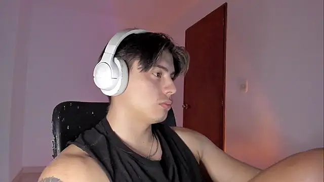 Chat XXX en directo de Giordano_Russo