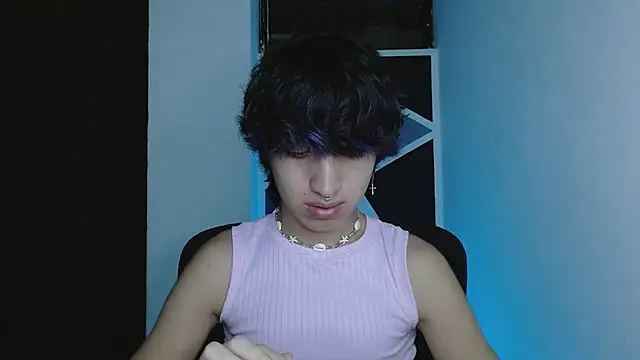 Chat XXX en directo de littlextreme