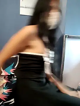 Koziekylie লাইভ XXX চ্যাট