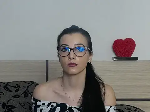 Chatroom XXX en direct de IvyCole