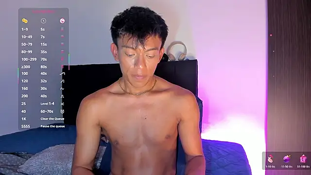 santinaughty's Webcam Show