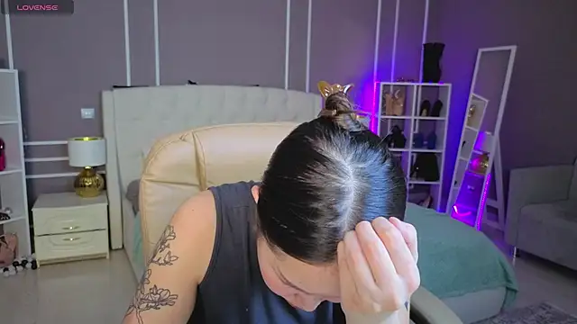 Chat XXX Live ElinaMotion