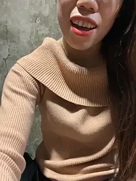 nhinhi-sexy Webcam Show