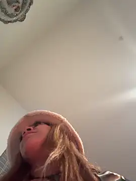 Bigbuttbrooklynn Show in webcam