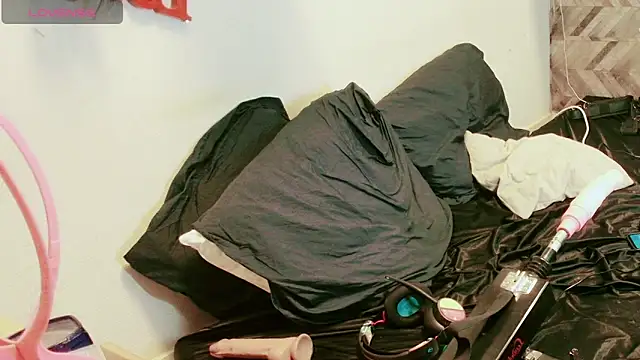 Doggyray44のライブXXXチャット