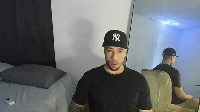 ThiagoLugo Live XXX-Chat