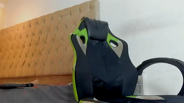 Darkknightx01 Live XXX-Chat