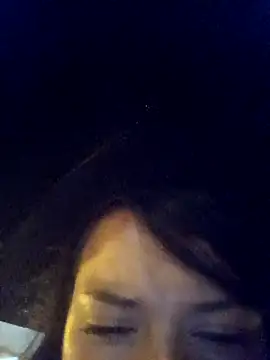 ebonysummer_ Adlı Modelin Canlı XXX Sohbeti