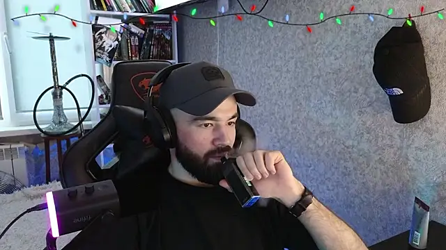 _Mostly_ Chat XXX live