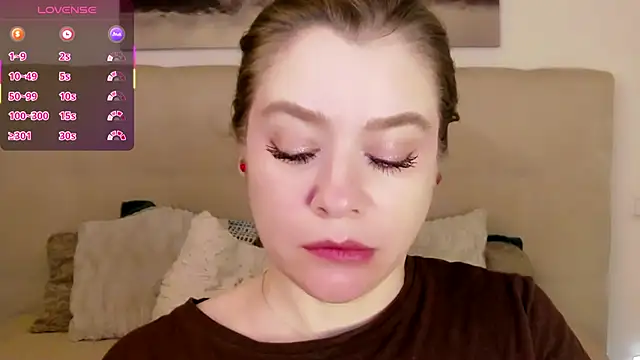 PetersEmily élő XXX-chatje