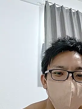 Chat +18 de mitsuki0915 ao vivo