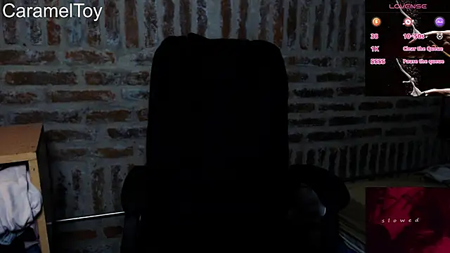 Chat +18 de CaramelToy ao vivo