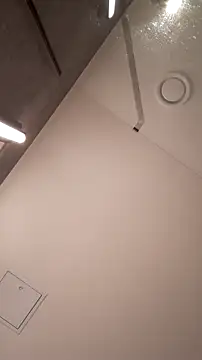 Chat +18 de DarrenSullivanSlut ao vivo