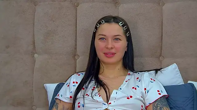 AlexandraBloom Chat XXX in diretta