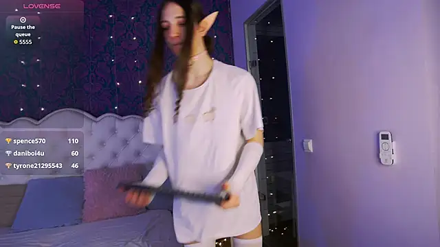 SilverMuse: вебкам-шоу