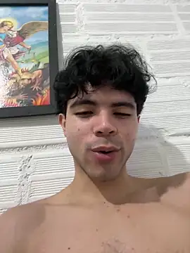 Chatroom XXX en direct de Axel-Mejia