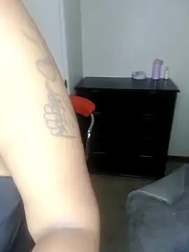 ThaQueenMaya 网络视讯表演