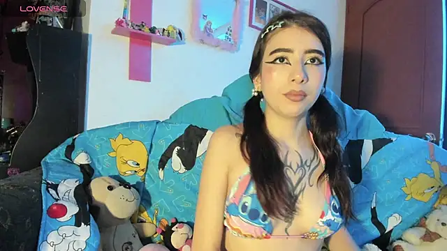 Rebecahart: вебкам-шоу