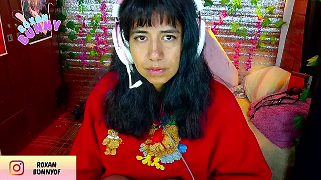 Roxanbunny1 现场XXX聊天