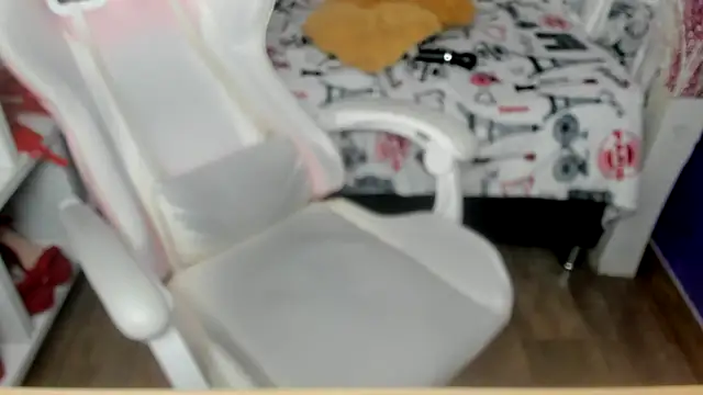 Chat XXX ao vivo de Mishka__