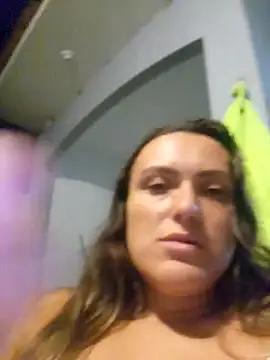 CllarinhaCortes 即時 XXX 聊天