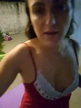 CllarinhaCortes' Live XXX Chat