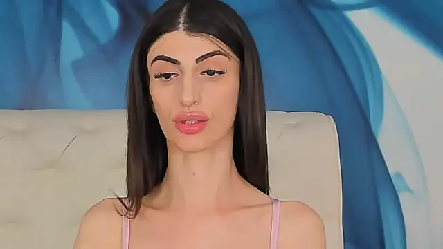 دردشة SkinnyDolly الجنسية المباشرة