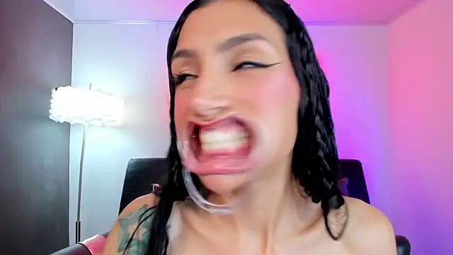 دردشة miss___evangeline الجنسية المباشرة