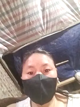 Emmyly_123 网络视讯表演