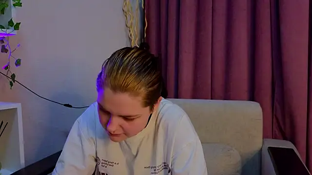 BevHanni Live XXX-chat