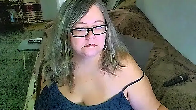 XXX chat uživo modela sex2