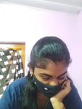 Tamil_Hot_RoyalQueen Webcam-Show